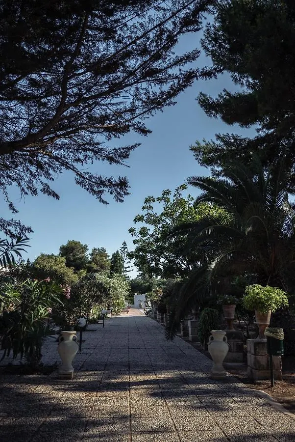 Apartamento Giardino Dell'Impossibile Di Antonino Campo Favignana 0*,  Italia