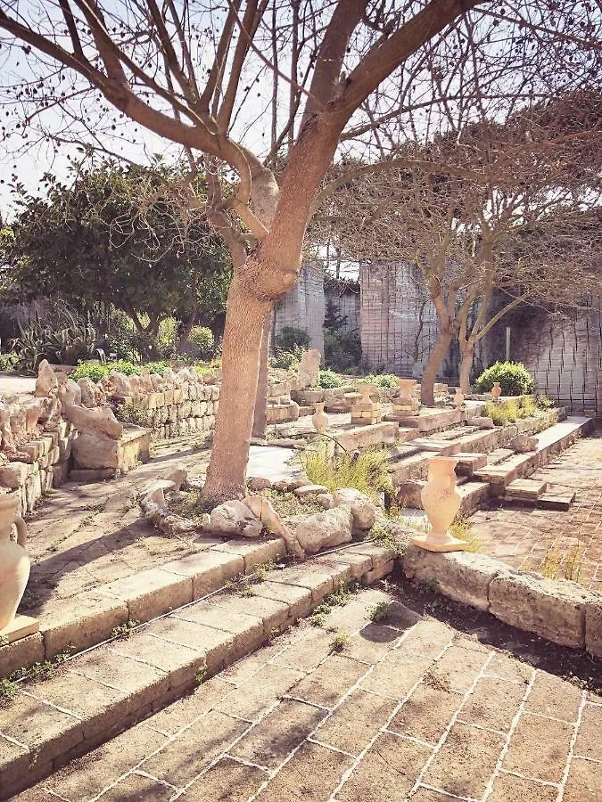 Giardino Dell'Impossibile Di Antonino Campo Διαμέρισμα Φαβινιάνα 0*,